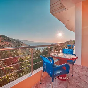 3* Apartmanhotel Mirror Ksamil - Zervo